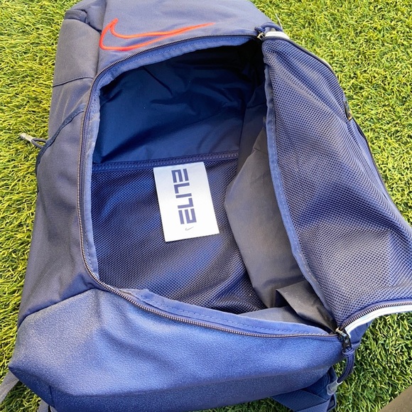 Nike Team USA Elite Pro Backpack - Picture 4 of 6